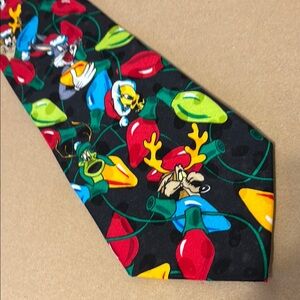 Deal on Warner Bros. Looney tunes Christmas silk Black and Red Tweety Bird Tie